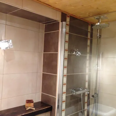 Apartment Centre *