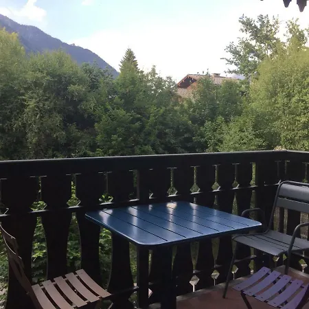 Apartment Centre